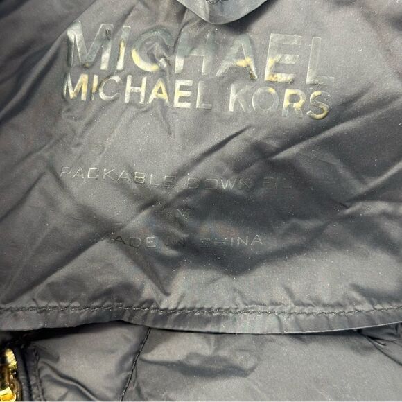 MICHAEL KORS Packable Quilted Black Vest Sz M - Picture 4 of 7